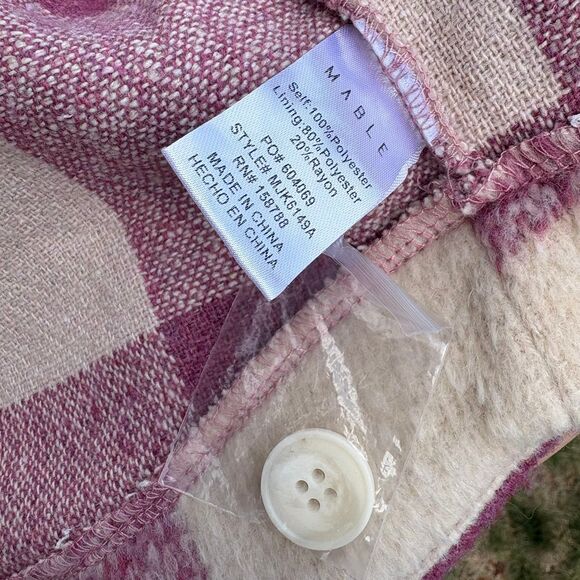 Mable Micah Brushed Fuzzy Textured Pink Plaid Crop Button Down Jacket size Small - Picture 8 of 11